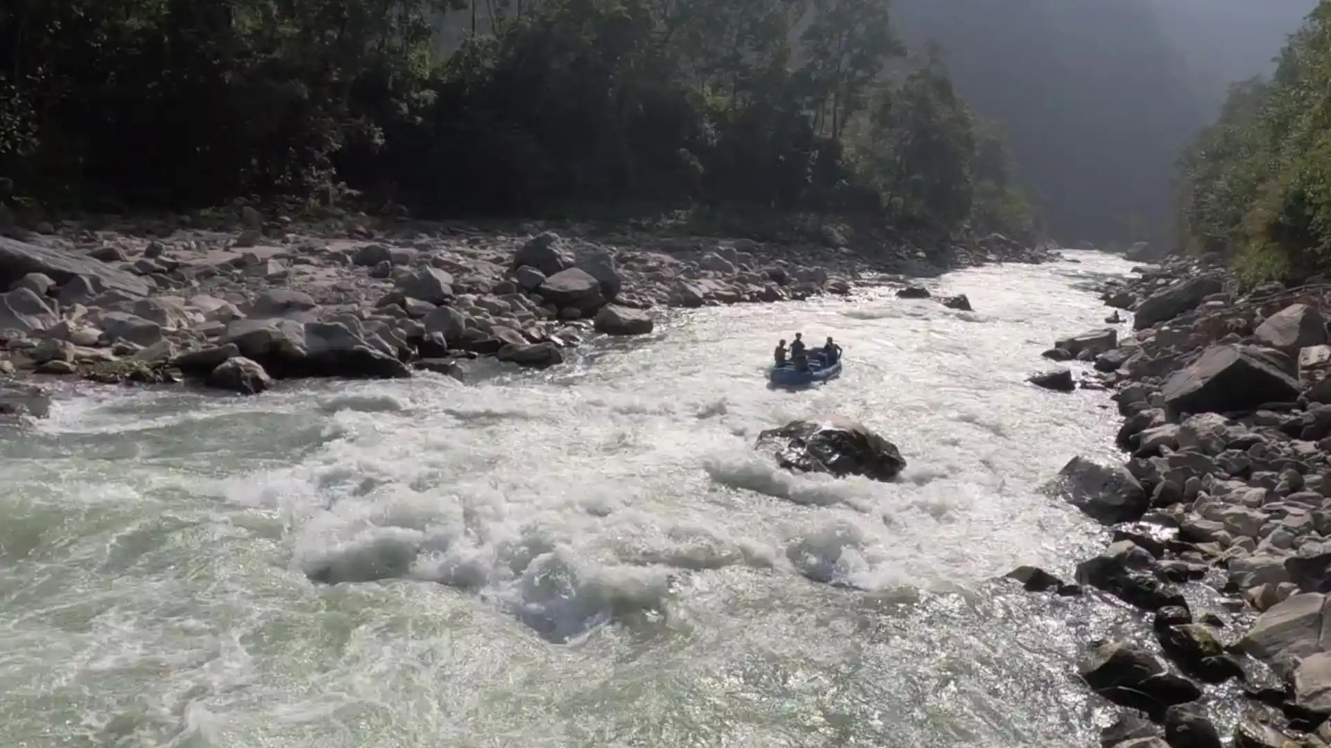 Class III Bhotekoshi River Gorge Section